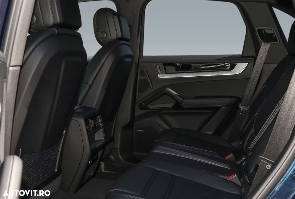 Porsche Cayenne Tiptronic S - 11