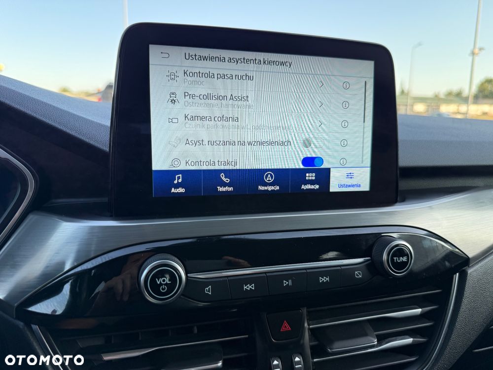 Ford Kuga 1.5 EcoBoost TITANIUM X - 37