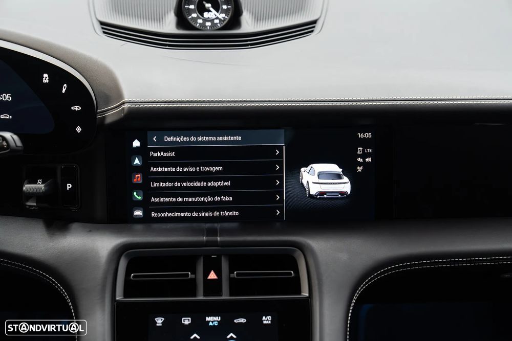 Porsche Taycan Cross Turismo 4 - 48