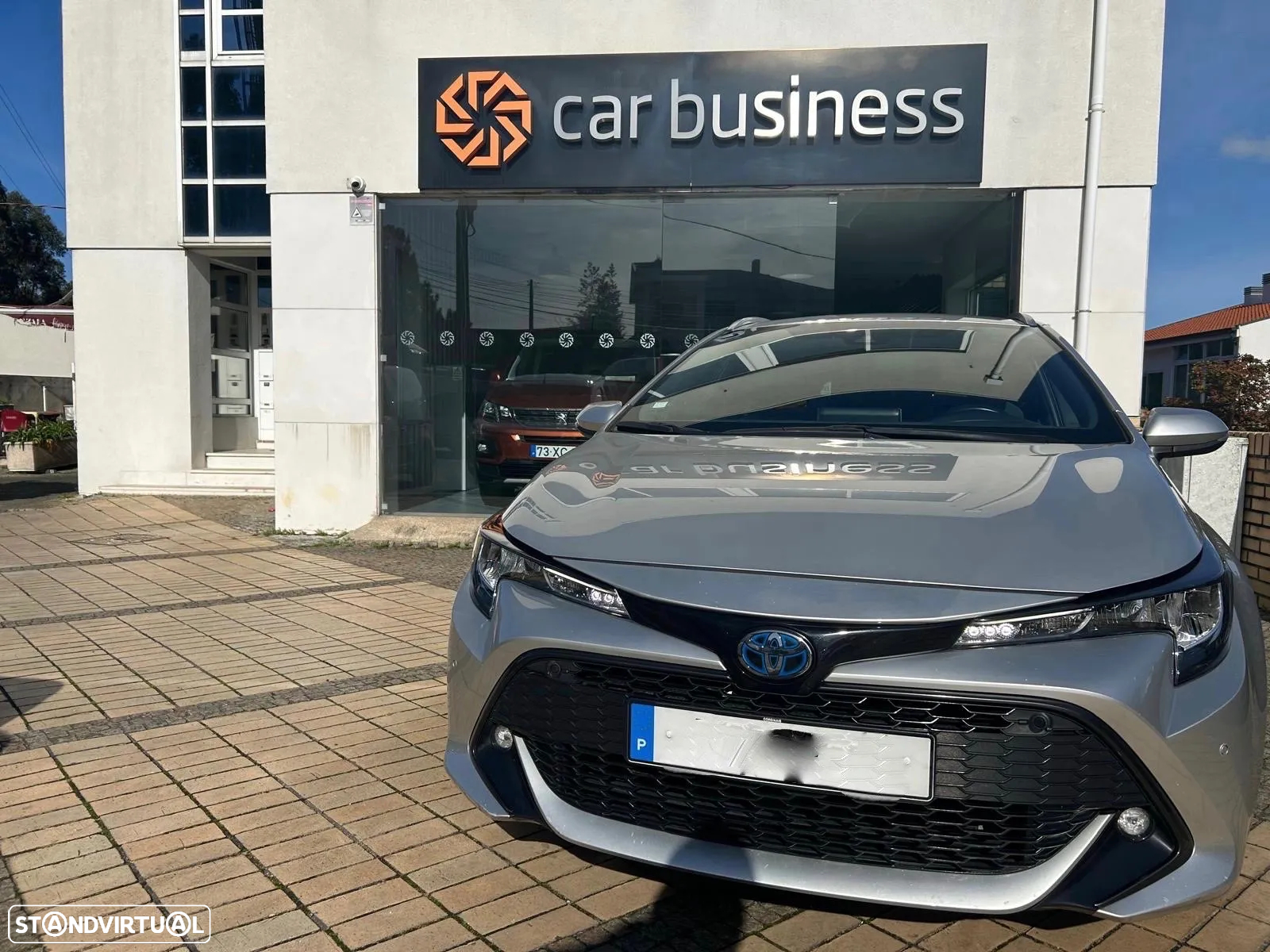 Toyota Corolla Touring Sports 1.8 Hybrid Comfort+P.Sport - 10