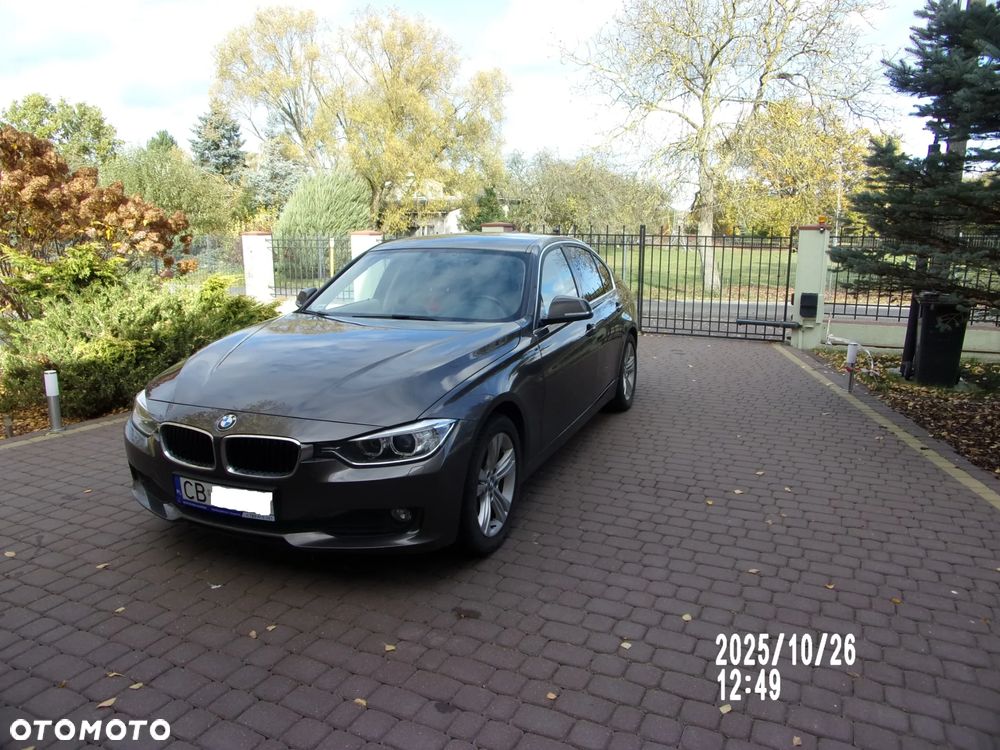 BMW Seria 3 320i Efficient Dynamics - 1