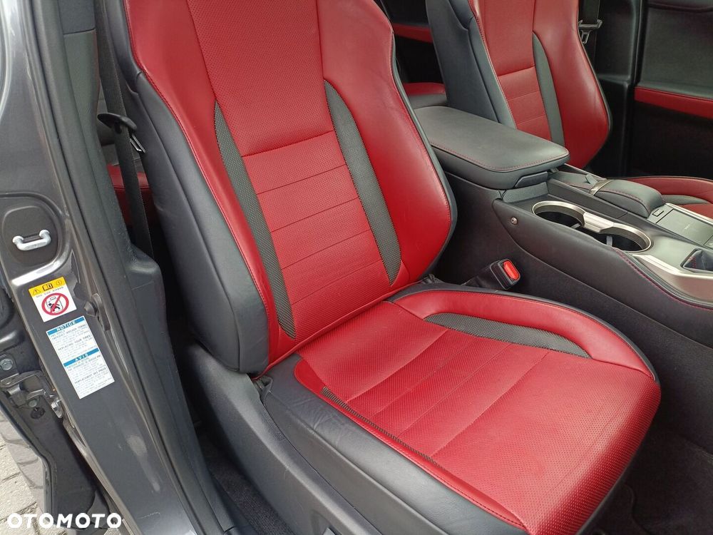 Lexus NX 300h F Sport AWD - 13