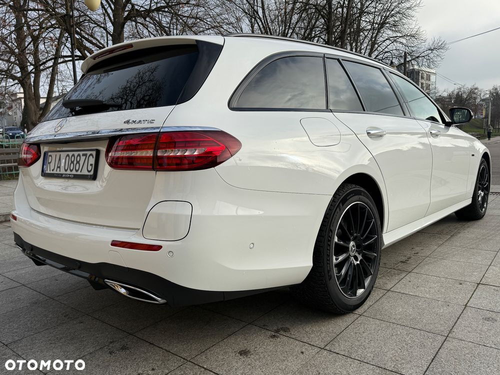 Mercedes-Benz Klasa E - 12