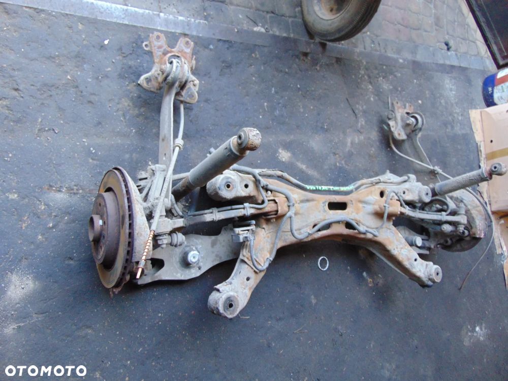 belka tył opel vectra c kombi lift 2,0 turbo - 8