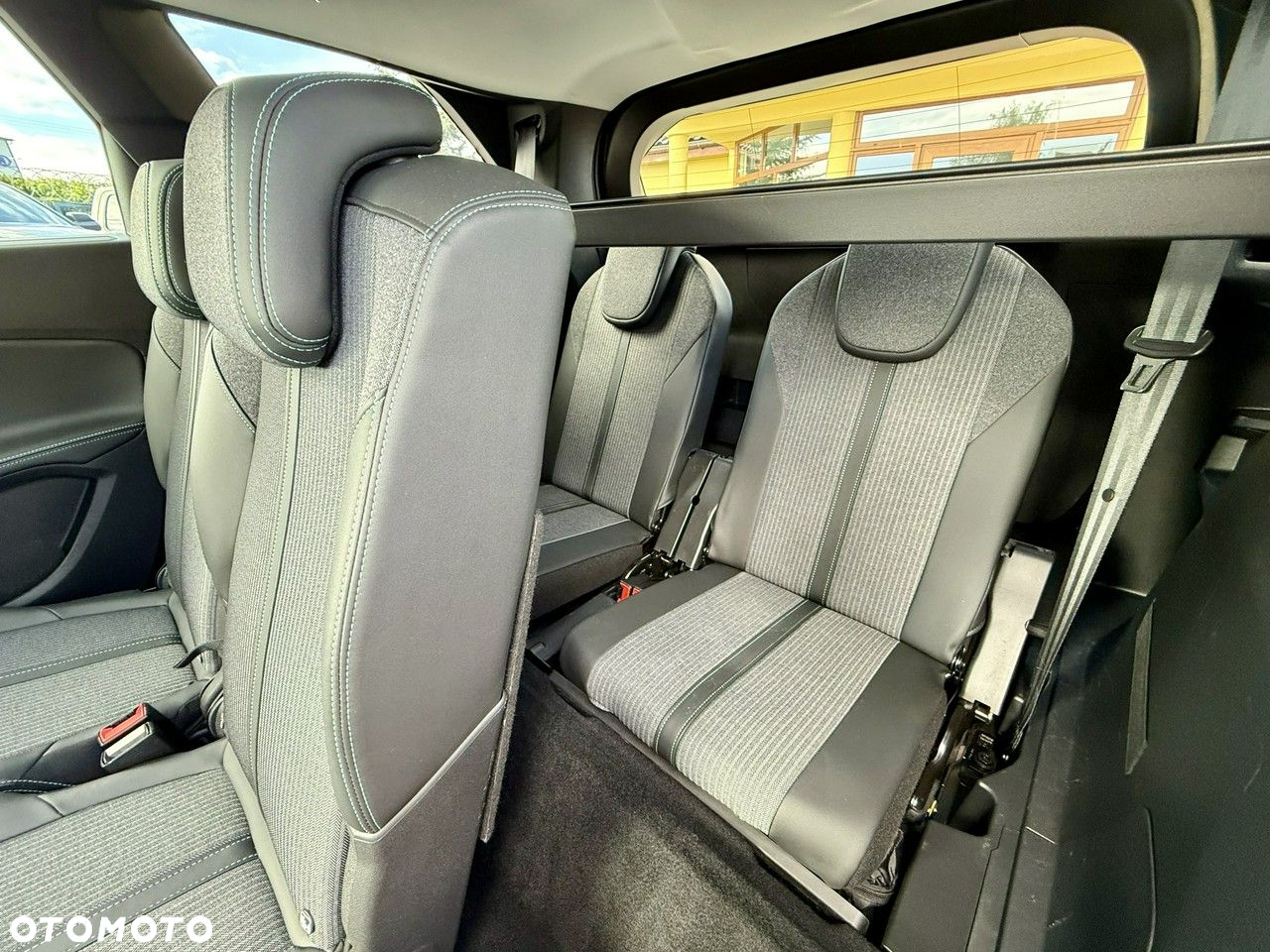 Peugeot 5008 BlueHDI 130 Allure Pack - 10