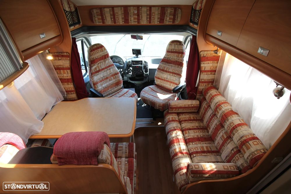 Challenger 311 *Cama Francesa*5 lugares* - 12