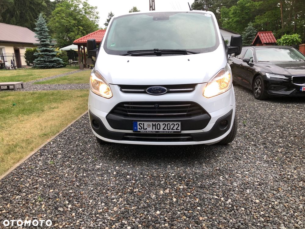 Ford Tranzit custom - 13