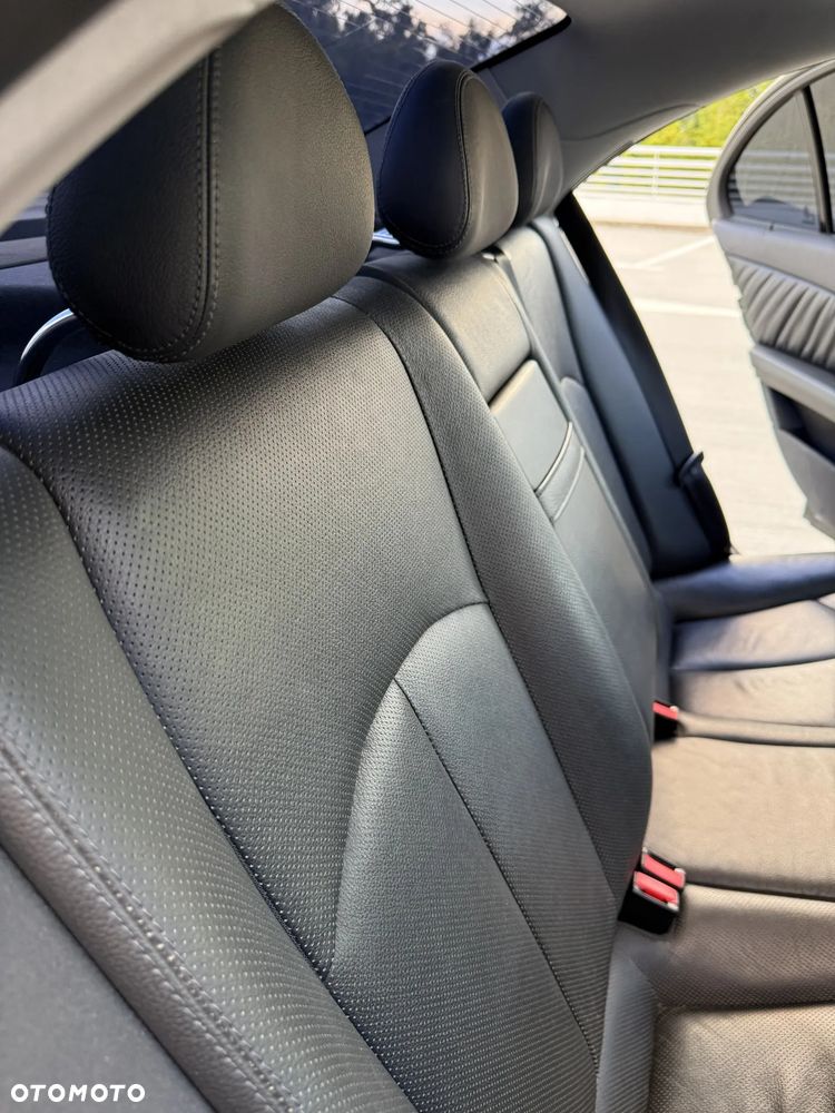 Mercedes-Benz Klasa E 320 CDI 7G-TRONIC Avantgarde DPF - 5