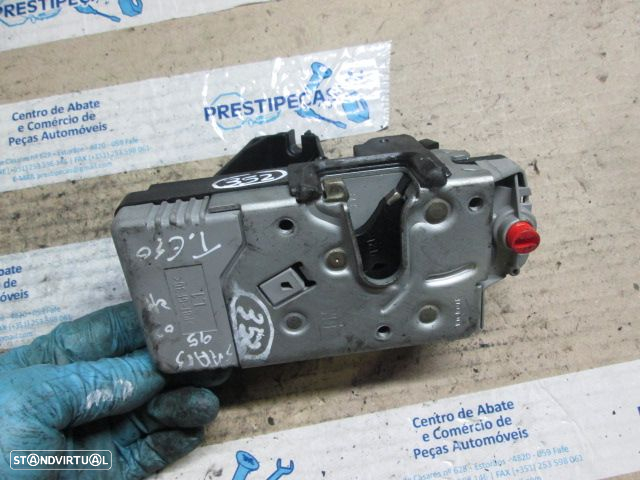 Fecho A54855193 SAAB 95 2002 TE ELETRICO - 3