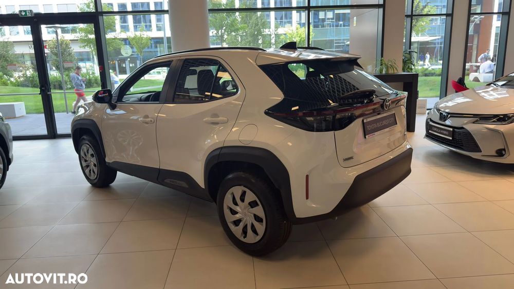 Toyota Yaris Cross 1.5 VVT-i HSD 4x2 Active - 8