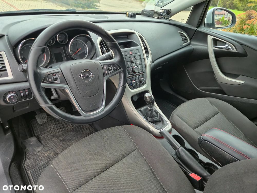 Opel Astra - 2