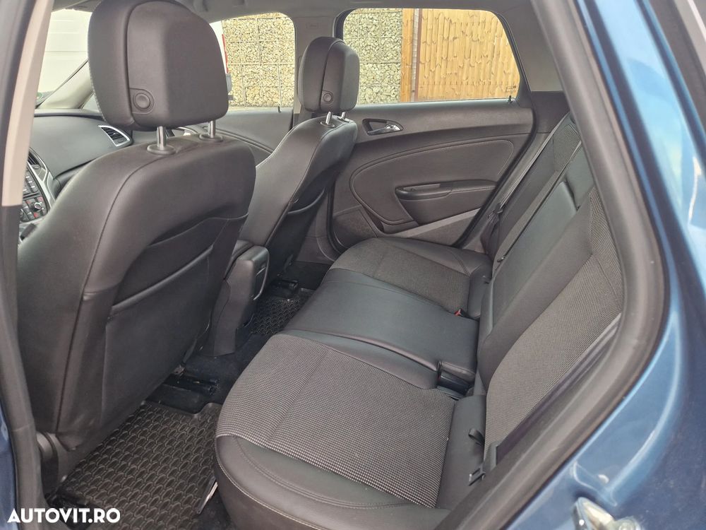 Opel Astra 1.6 CDTI DPF ecoFLEX Start/Stop Style - 11