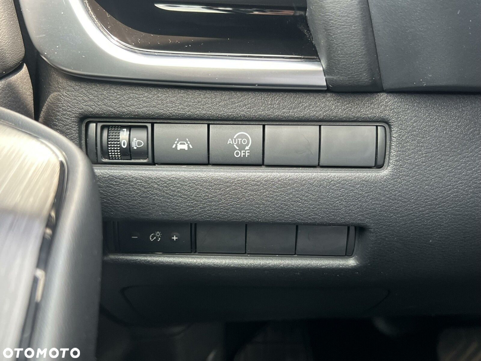 Nissan Qashqai - 25