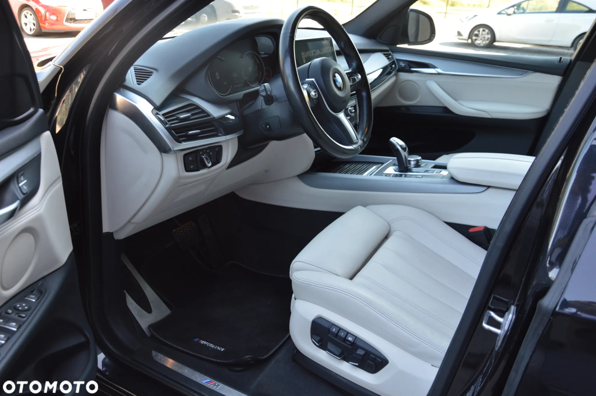 BMW X5 - 12
