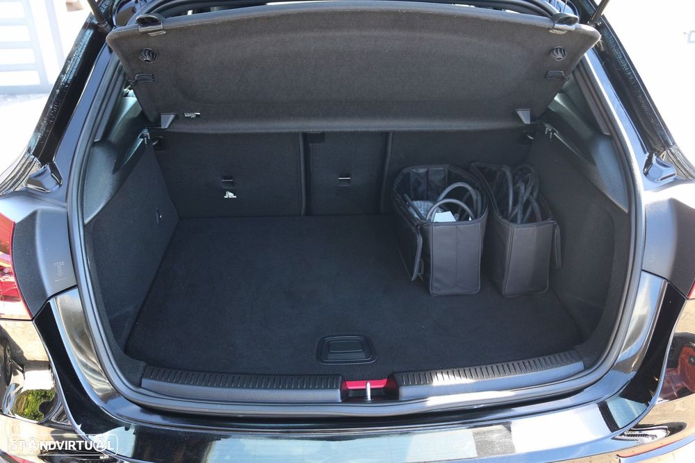 Mercedes-Benz A 250 e Style Plus - 40