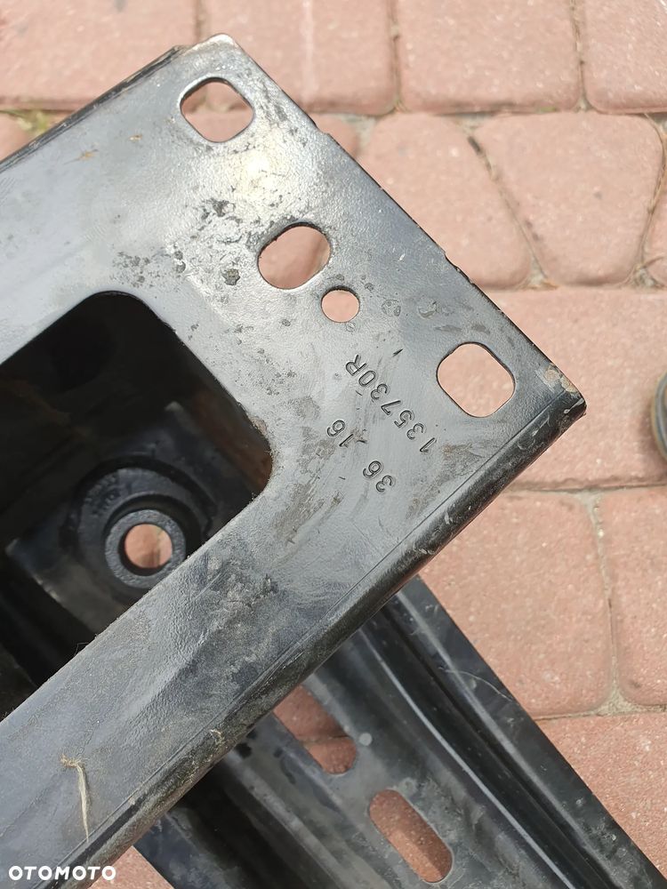 Skoda Octavia 3 III Belka zderzaka przedniego wzmocnienie Przód - 9