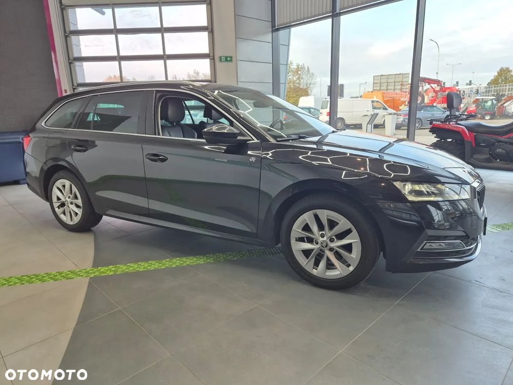 Skoda Octavia Combi 1.5 TGI G-TEC DSG Style - 6