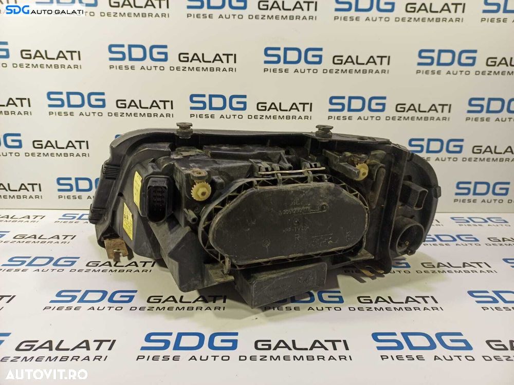 Far Dreapta FARA Xenon Seat Alhambra 2001 - 2010 Cod 7M3941016AH 030118202 [L1708] - 2