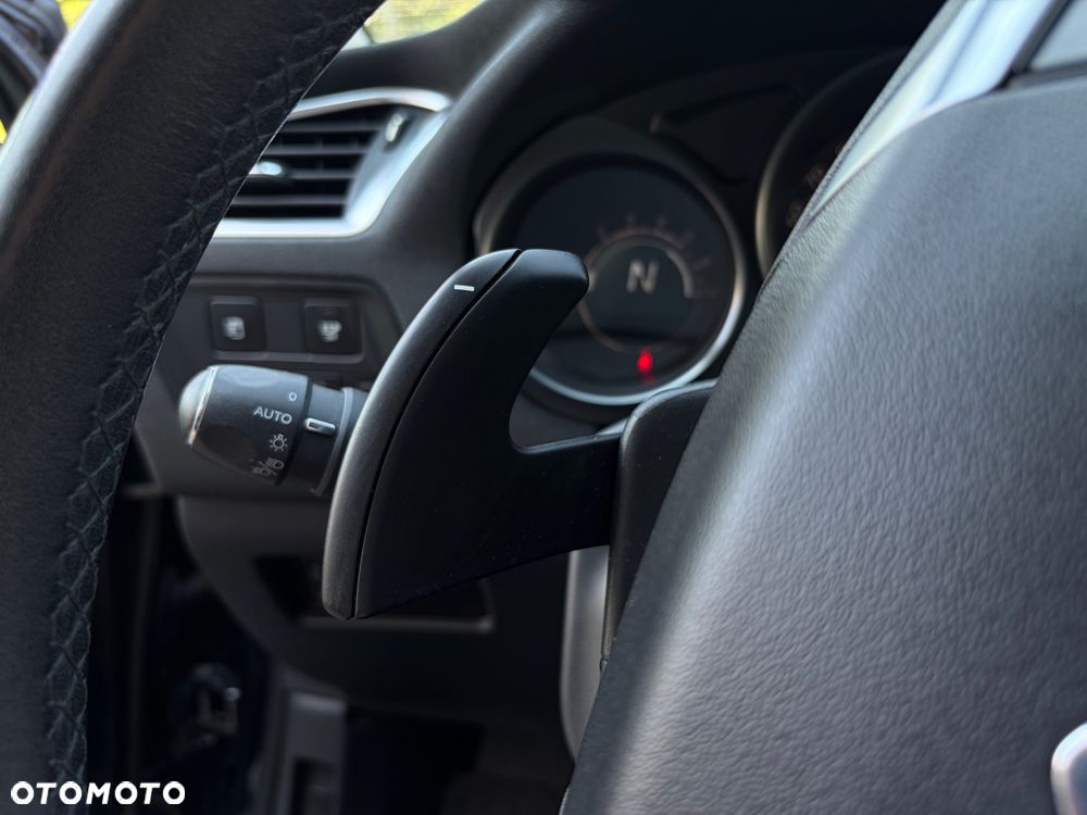 Citroën C4 e-HDi 115 ETG6 Exclusive - 29
