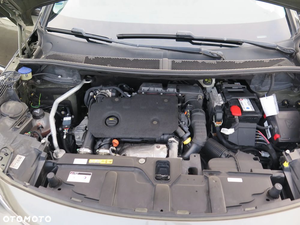 Peugeot 5008 1.5 BlueHDi Allure S&S - 34