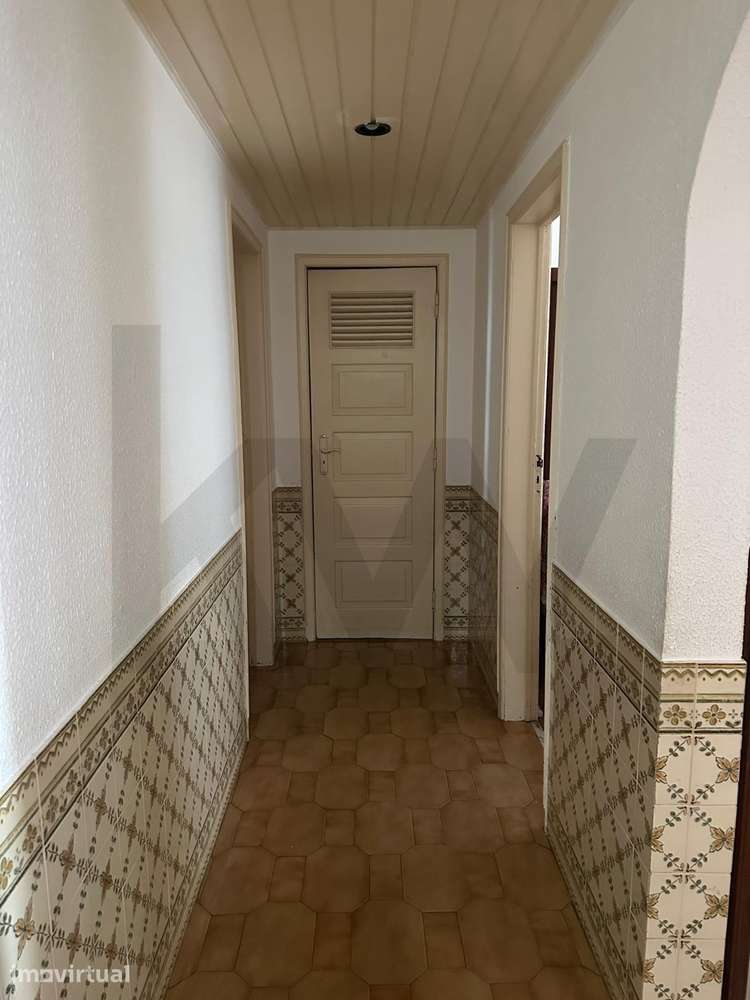 Apartamento T2 com 85 m2 no Areeiro, Alvalade, Lisboa - Grande imagem: 2/5