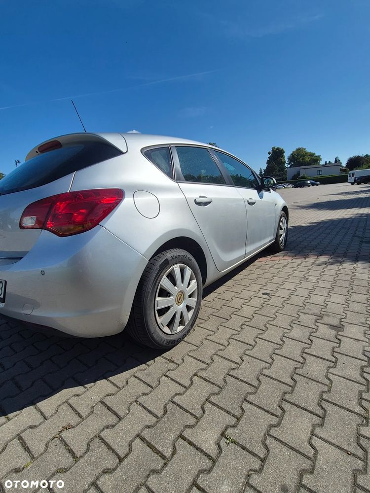 Opel Astra 1.4 Turbo - 6