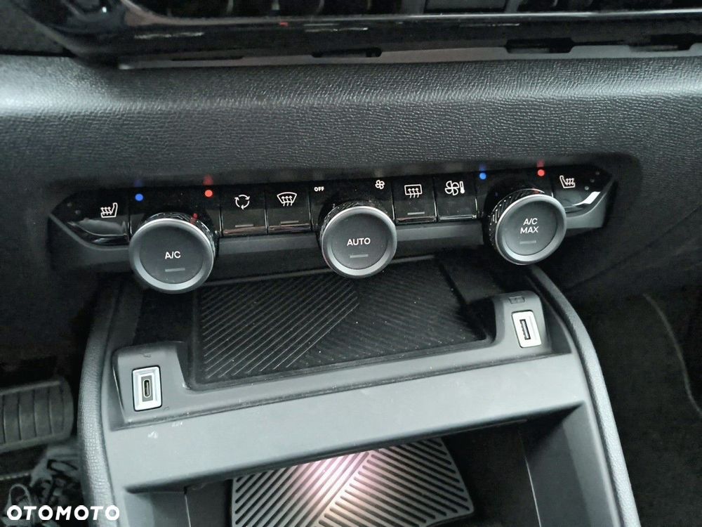 Citroën C4X - 16