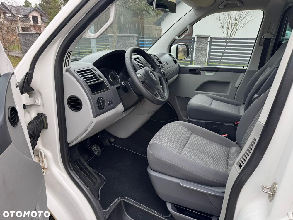 Volkswagen TRANSPORTER L2H1 - 11