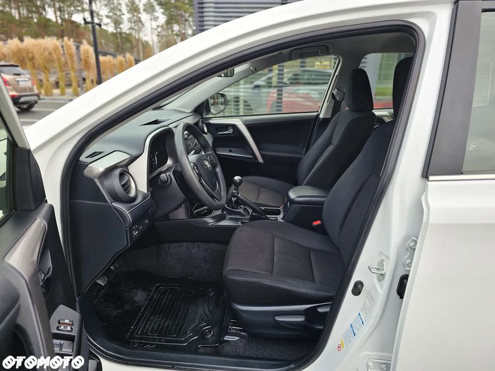 Toyota RAV4 2.0 Silver 4x4 - 13