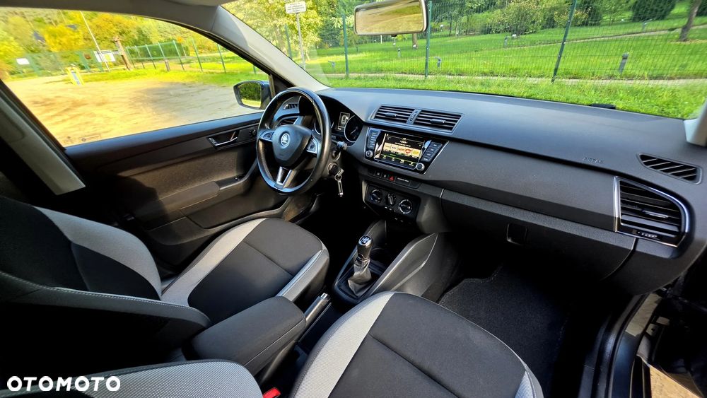 Skoda Fabia 1.0 MPI Clever - 38