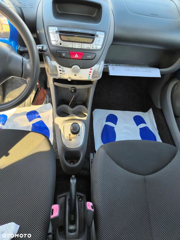 Toyota Aygo 1.0 VVT-i Luna A/C MM - 14