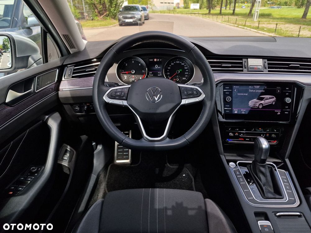 Volkswagen Passat 2.0 TDI 4Mot Elegance DSG - 22