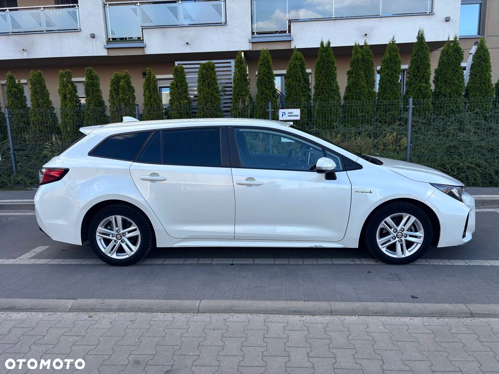 Suzuki Swace 1.8 Hybrid Premium Plus CVT - 25
