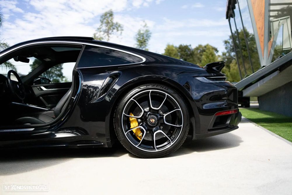 Porsche 911 (992) Turbo S PDK - 19
