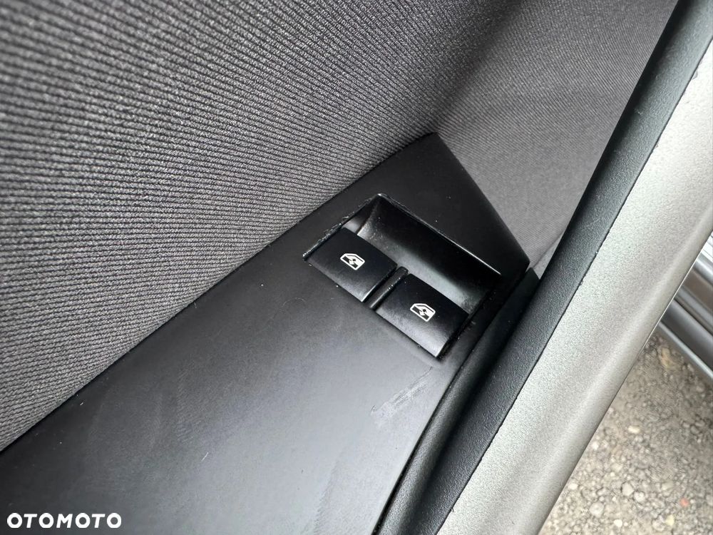 Opel Astra 1.6 Active - 24