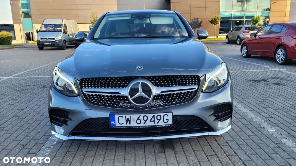 Mercedes-Benz GLC - 11
