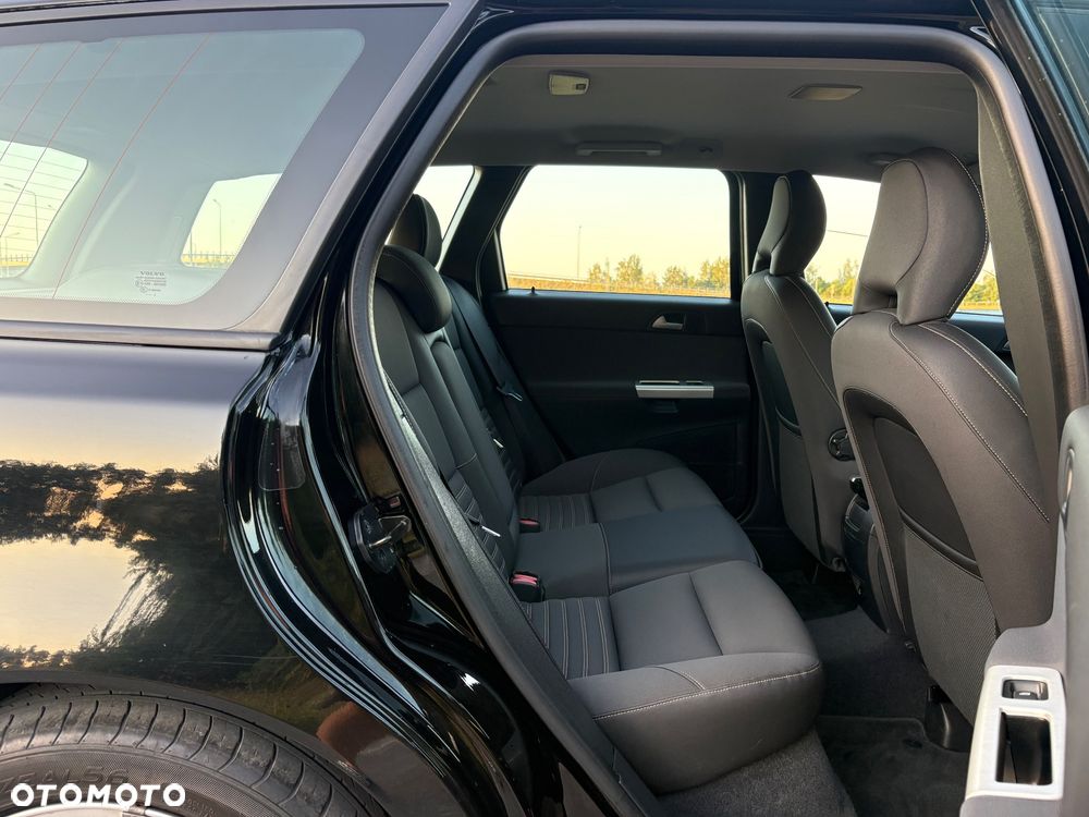 Volvo V50 DPF D2 Kinetic - 31