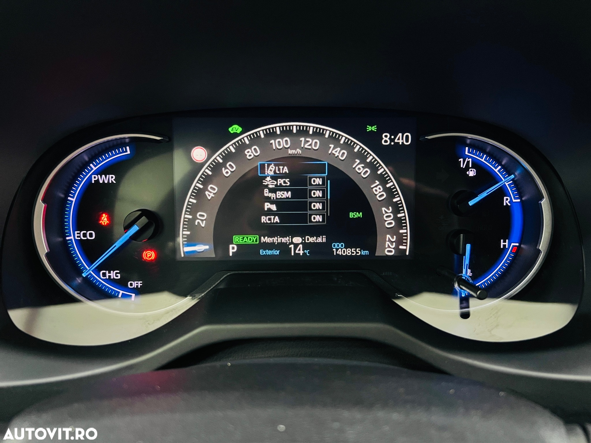 Toyota RAV4 2.5 4x4 Hybrid Lounge - 10