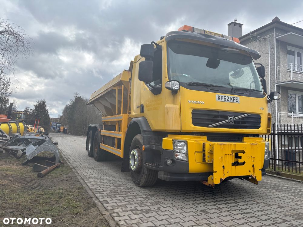 Volvo FE 340 6x4 piaskarka solarka econ 9m3 euro5 - 12