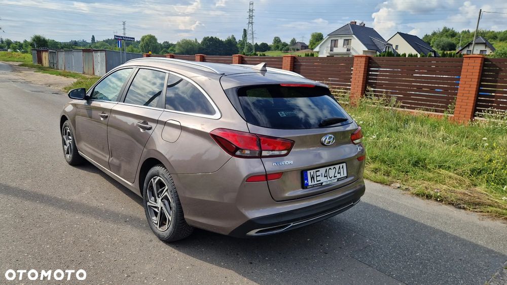 Hyundai i30 1.5 DPI Comfort - 2