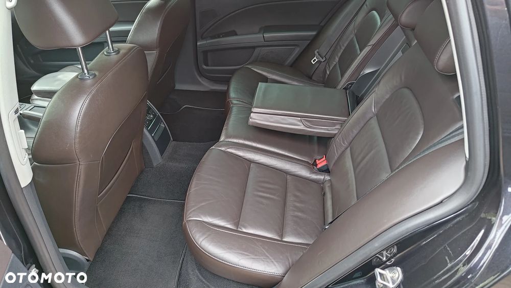 Skoda Superb 2.0 TDI L&K DSG - 21