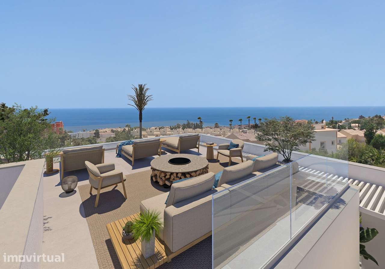 Vila de luxo Turnkey com 3 quartos e vista para a piscina e para o mar - Grande imagem: 2/20