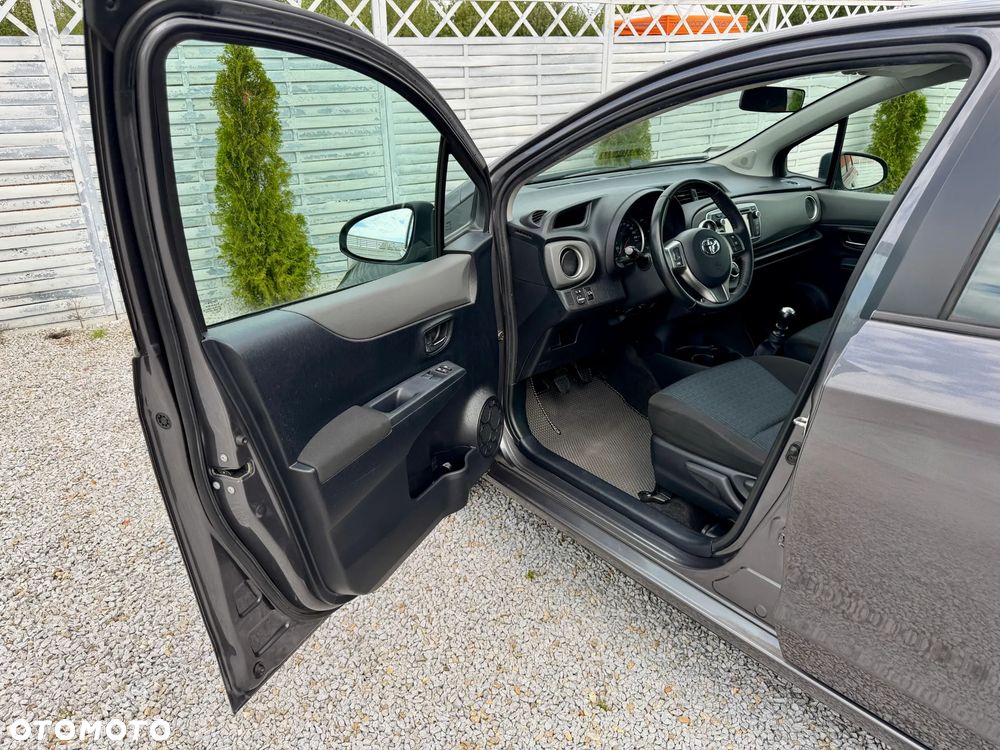 Toyota Yaris 1.4 D-4D - 27