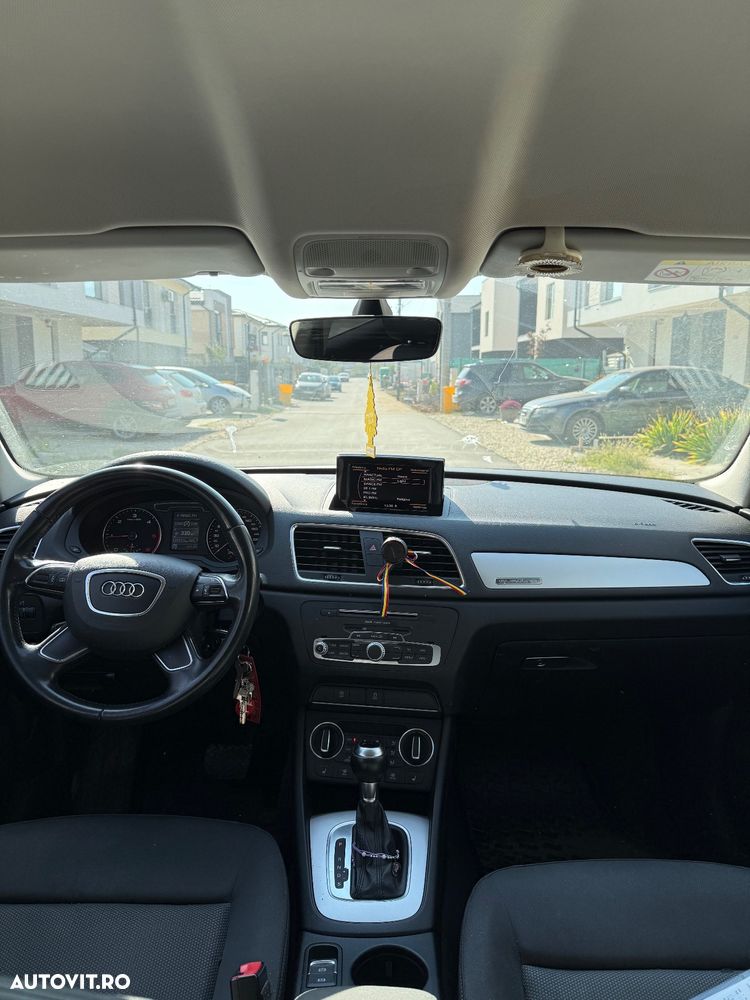 Audi Q3 2.0 TDI Quattro Stronic - 2