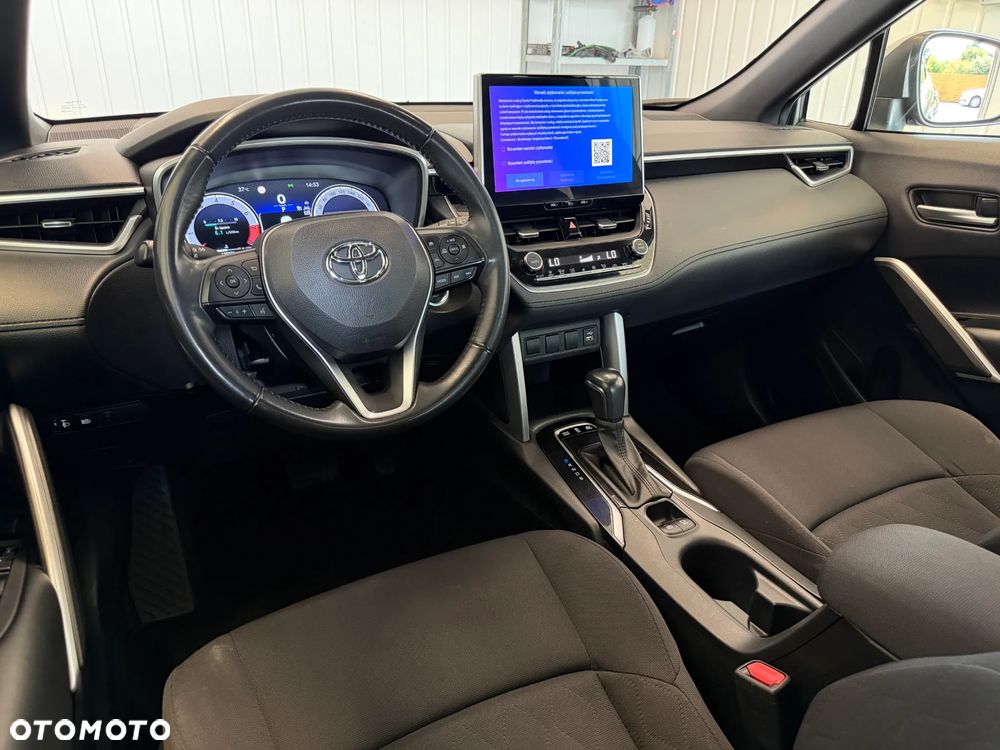 Toyota Corolla Cross 2.0 Hybrid Comfort - 12