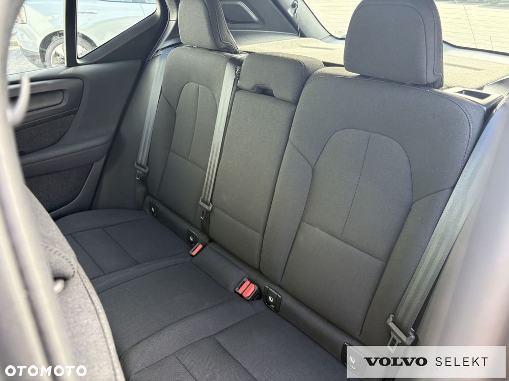 Volvo XC 40 - 27