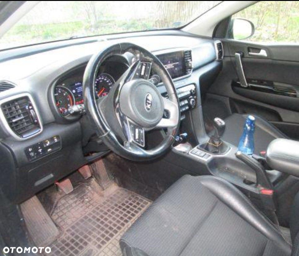 Kia Sportage 1.6 GDI Black Edition 2WD - 5