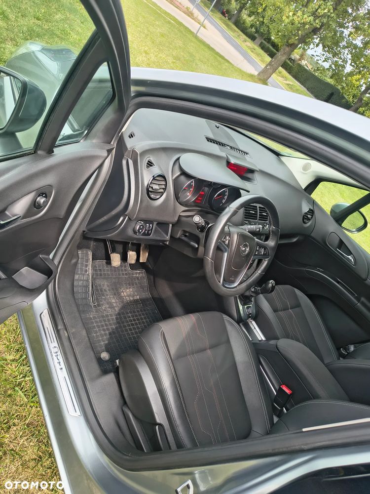 Opel Meriva 1.4 T Edition 150 S&S - 9