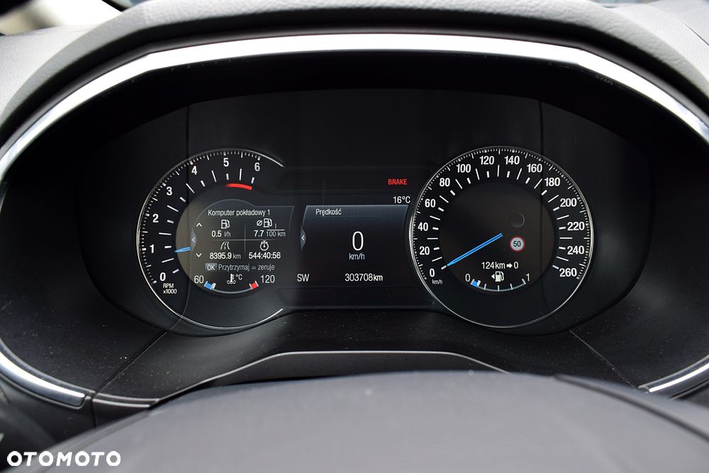 Ford S-Max - 10