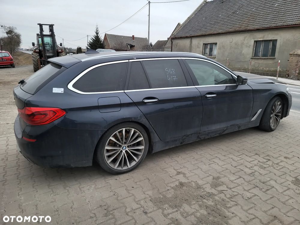 BMW Seria 5 540d xDrive Sport Line - 4